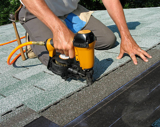 Best Residential Roof Replacement  in Union Gap, WA